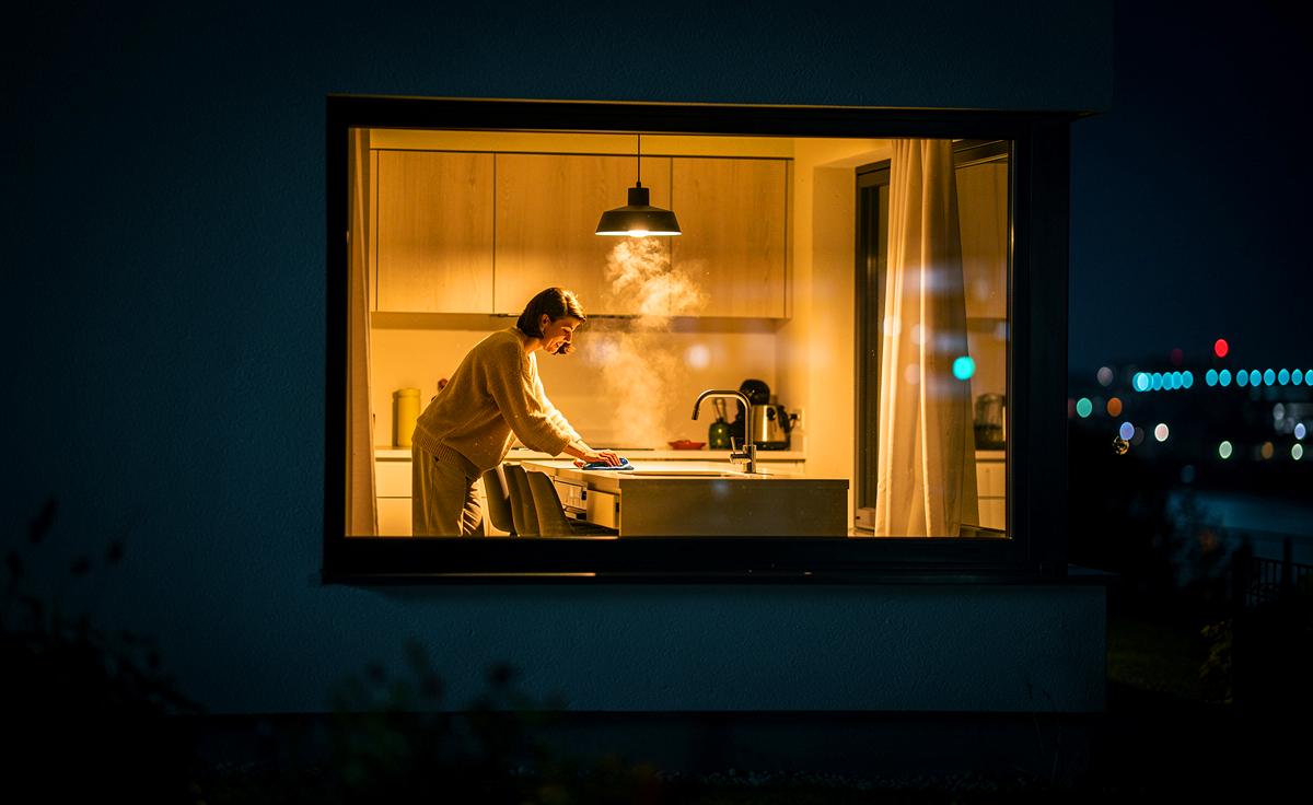 Warum immer mehr Menschen mitten in der Nacht ihre Wände putzen, Home-Organizer schwören darauf